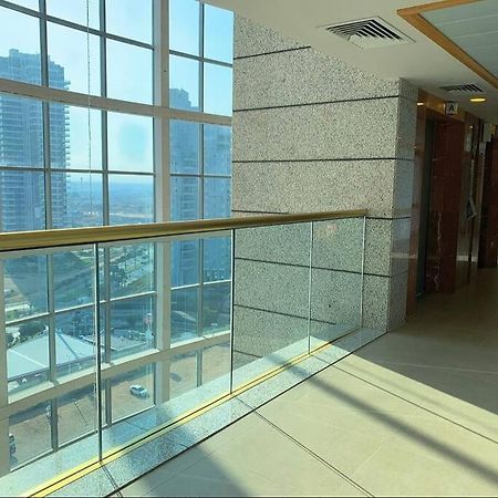 Ocean Dream Apartment Нетания Екстериор снимка