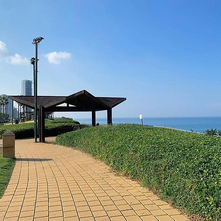 Ocean Dream Apartment Нетания Екстериор снимка